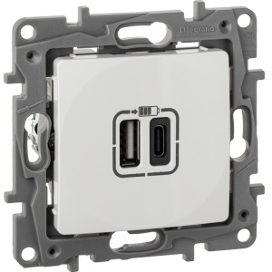 Зарядка USB A-C Legrand Etika Белый 672236