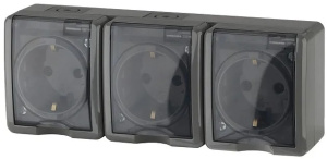 Розетка ЭРА Эксперт 3х2P+E IP54 со шторками 16A 250V 11-2406-03 Б0020723