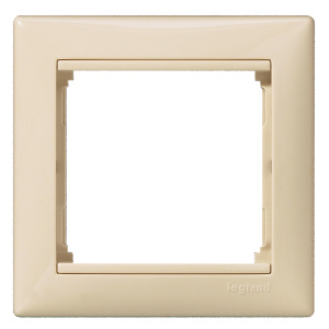 Рамка одноместная Legrand Valena Classic 695631