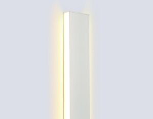 Настенный светильник Ambrella Light Comfort FL76129