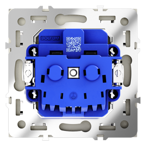 Розетка со шторками Voltum S70 VLS040204 (шелк)