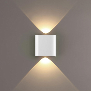 Настенный светильник Odeon Light Hightech Magnum 7192/2WL