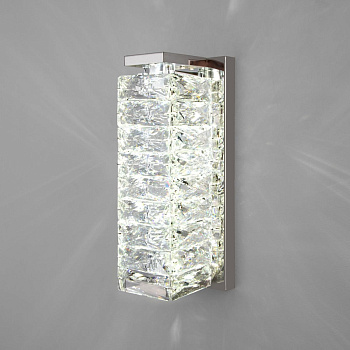 Настенный светильник Eurosvet Blitz 40259 LED хром/ прозрачный хрусталь Strotskis a065321